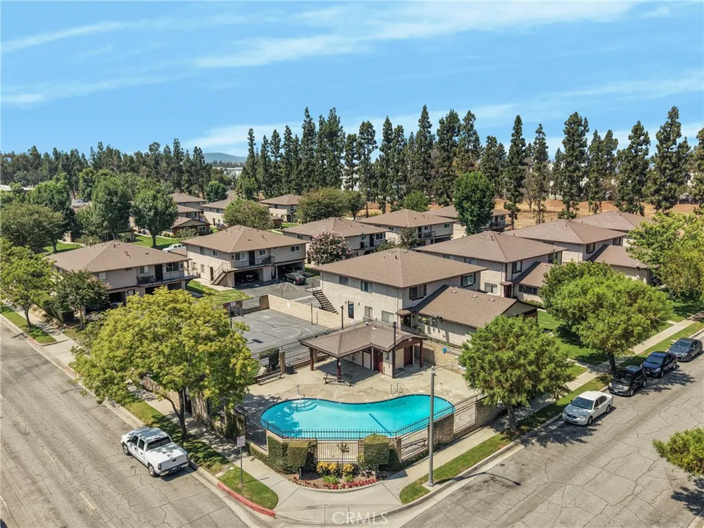 1191 W Calle Del Sol #3 Azusa, CA 91702