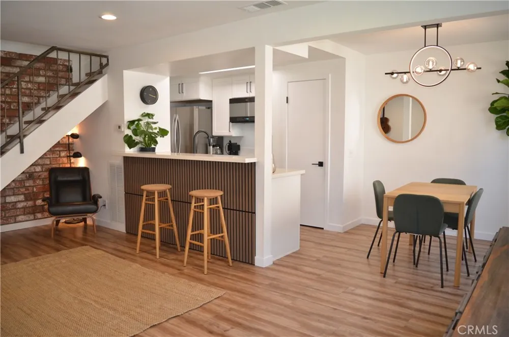 1191 W Calle Del Sol #3 Azusa, CA 91702