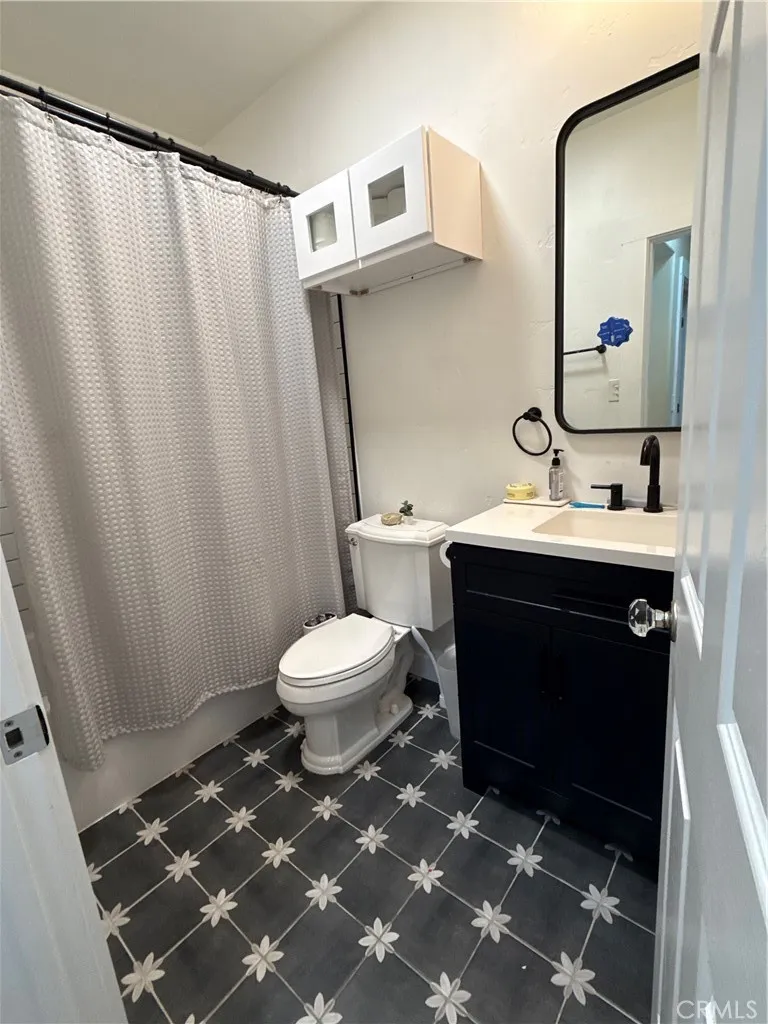 4193 5th Street Riverside, CA 92501