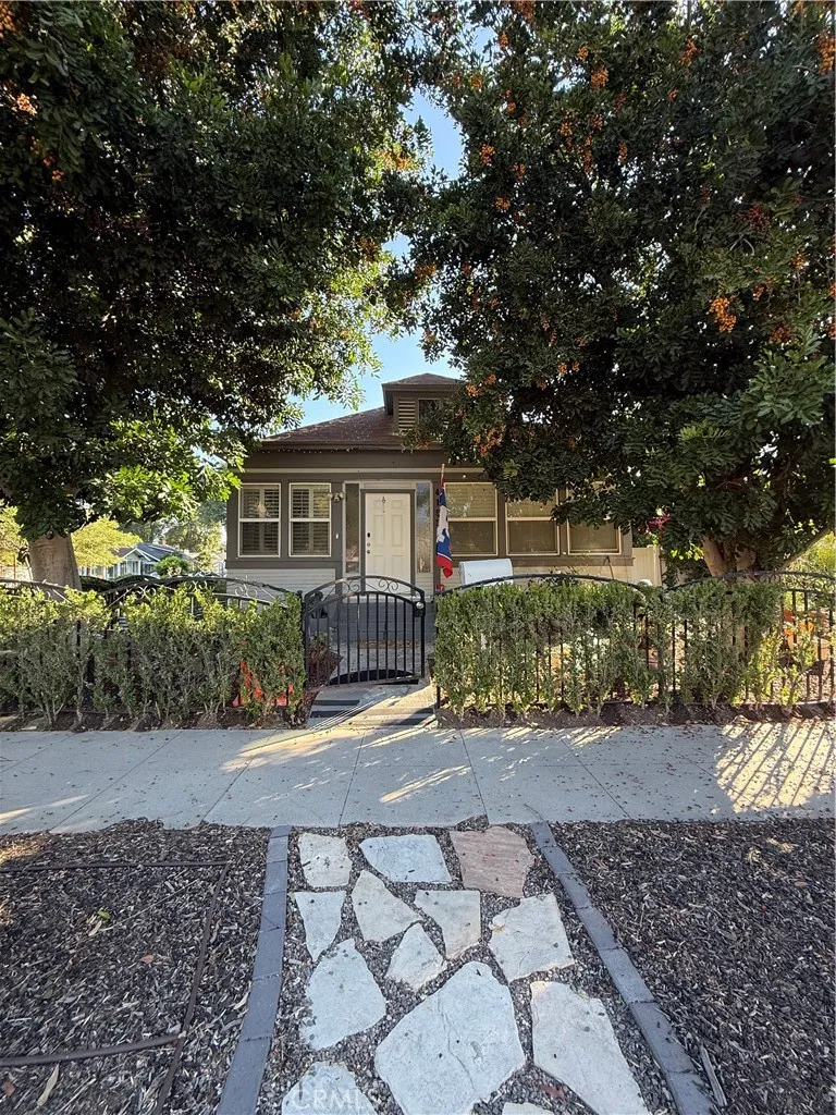 4193 5th Street Riverside, CA 92501