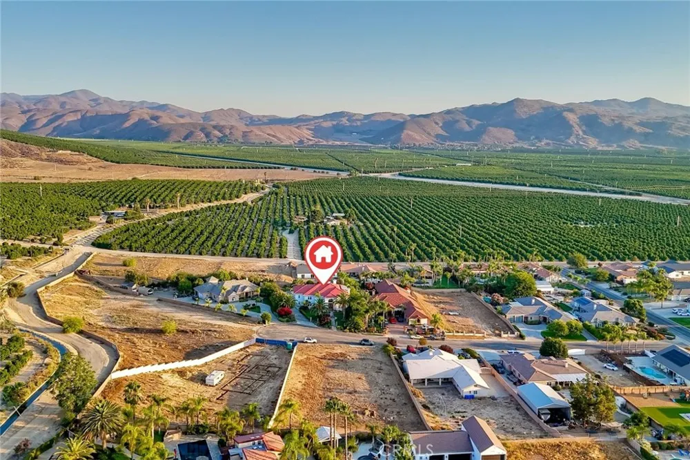 44273 French Circle Hemet, CA 92544