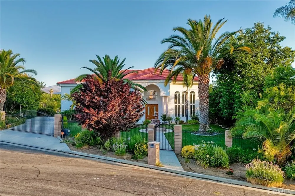 44273 French Circle Hemet, CA 92544