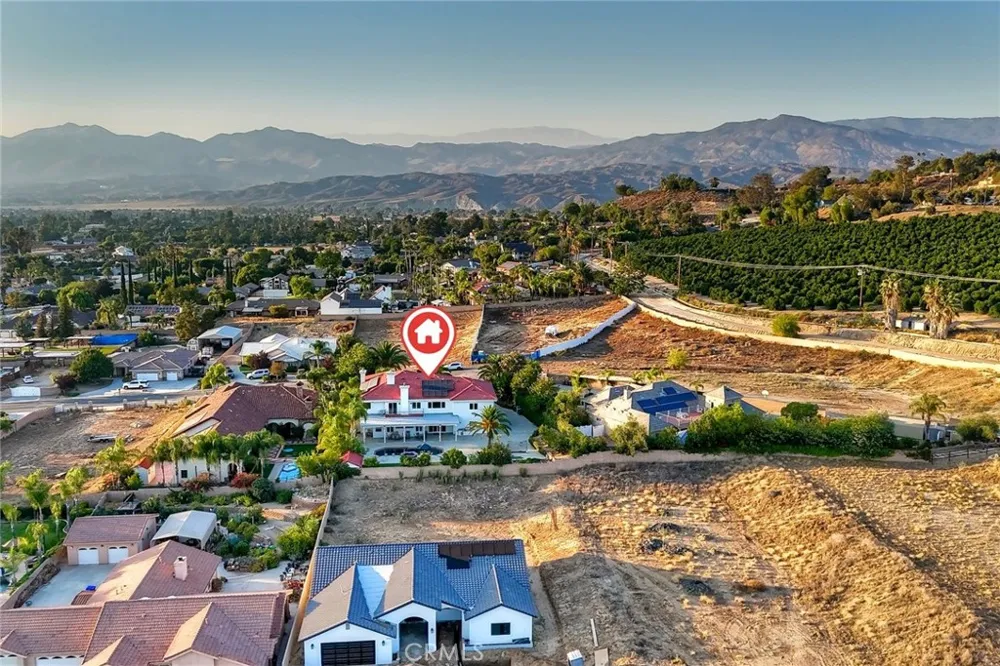 44273 French Circle Hemet, CA 92544