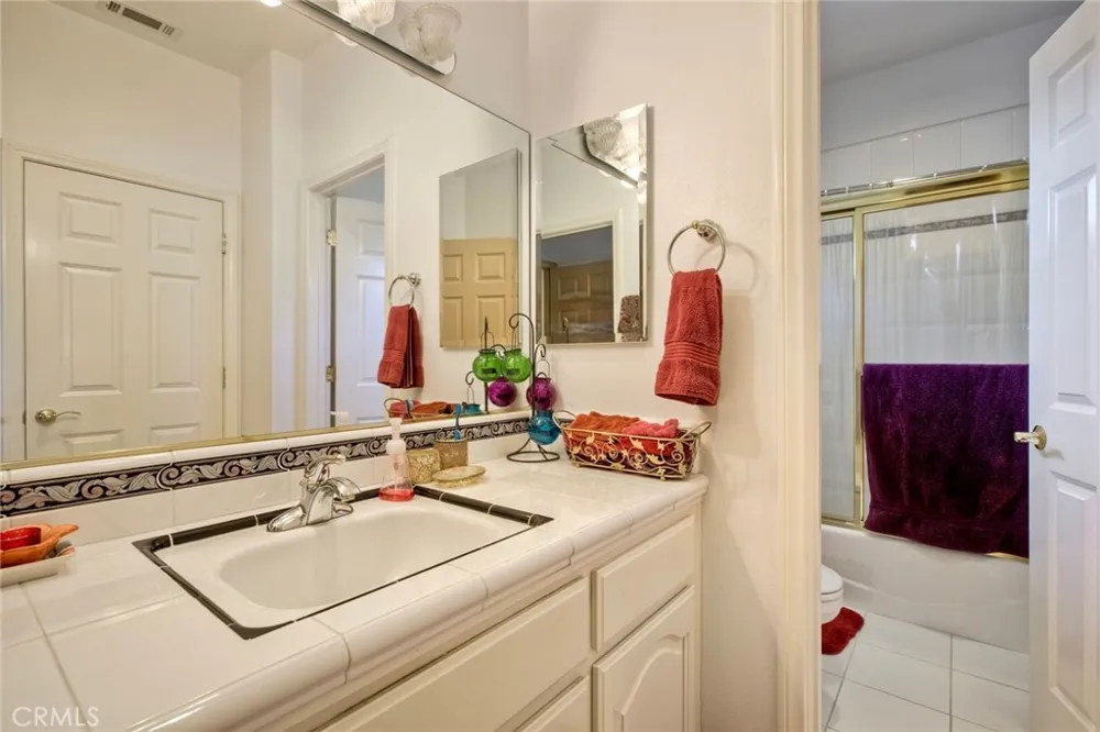 44273 French Circle Hemet, CA 92544