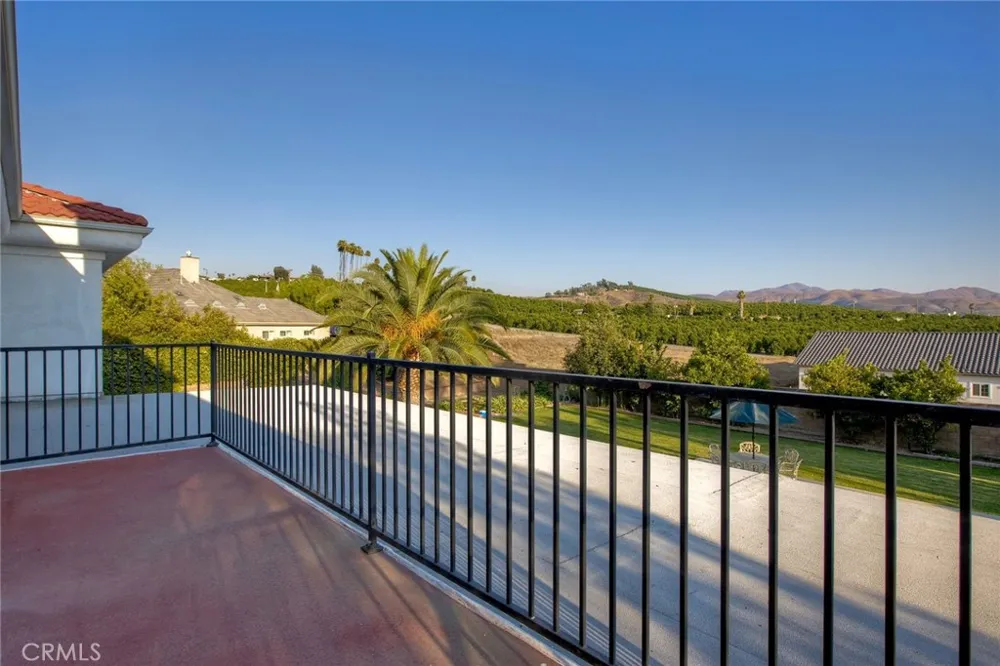 44273 French Circle Hemet, CA 92544