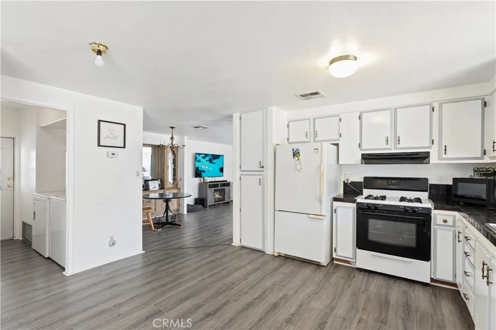 26299 Olson Homeland, CA 92548