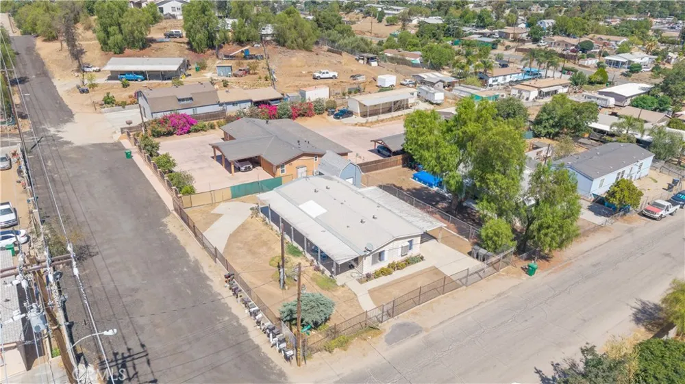 26299 Olson Homeland, CA 92548