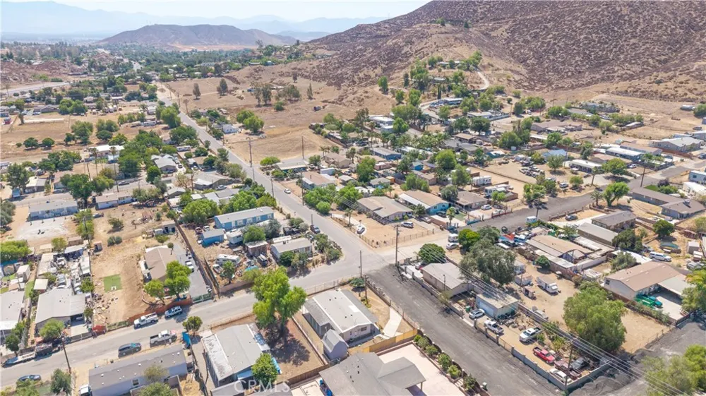 26299 Olson Homeland, CA 92548