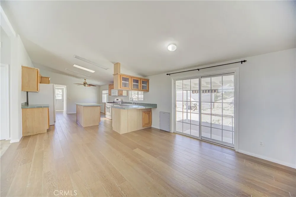 39911 Green Meadow Road Temecula, CA 92592