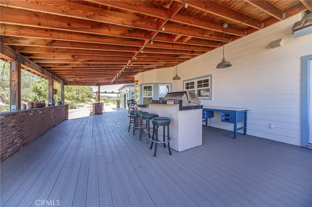 39911 Green Meadow Road Temecula, CA 92592