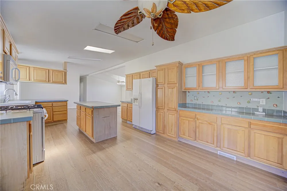 39911 Green Meadow Road Temecula, CA 92592
