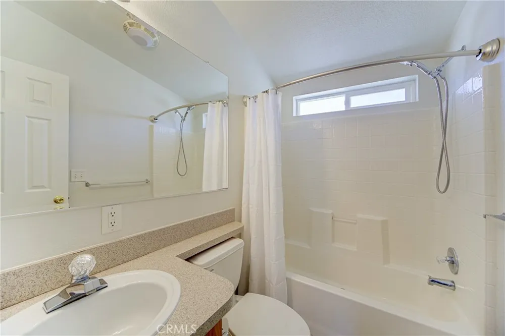 39911 Green Meadow Road Temecula, CA 92592