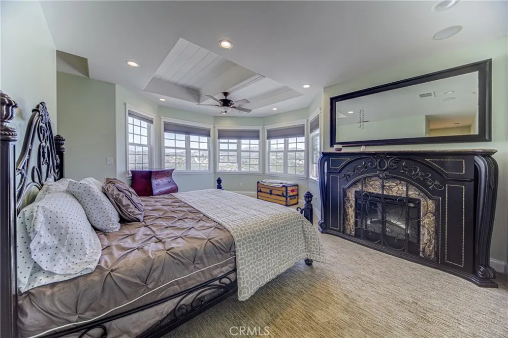 39911 Green Meadow Road Temecula, CA 92592