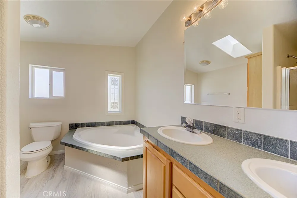 39911 Green Meadow Road Temecula, CA 92592