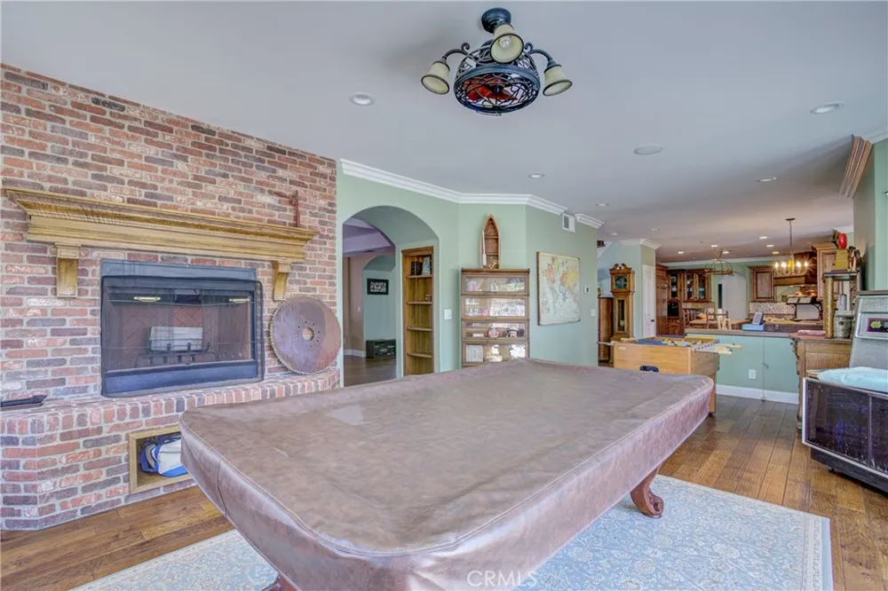 39911 Green Meadow Road Temecula, CA 92592