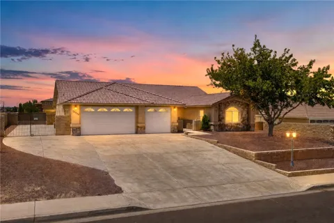 12922 Lompoc