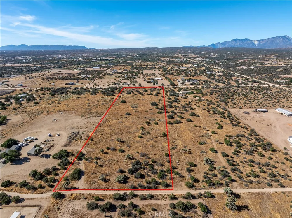Muscatel Rd Phelan, CA 92371