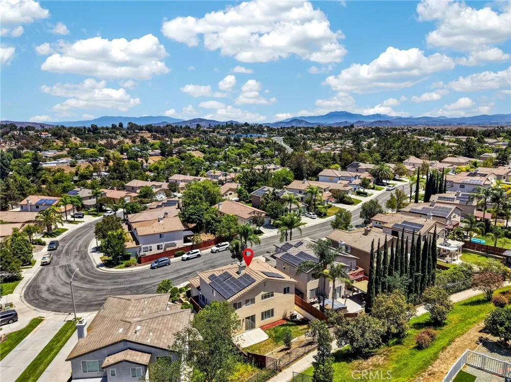 41211 Pine Tree Temecula, CA 92591