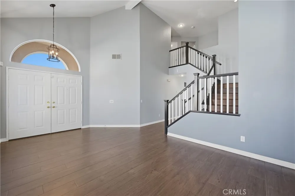 33265 Calle Langarica Temecula, CA 92592