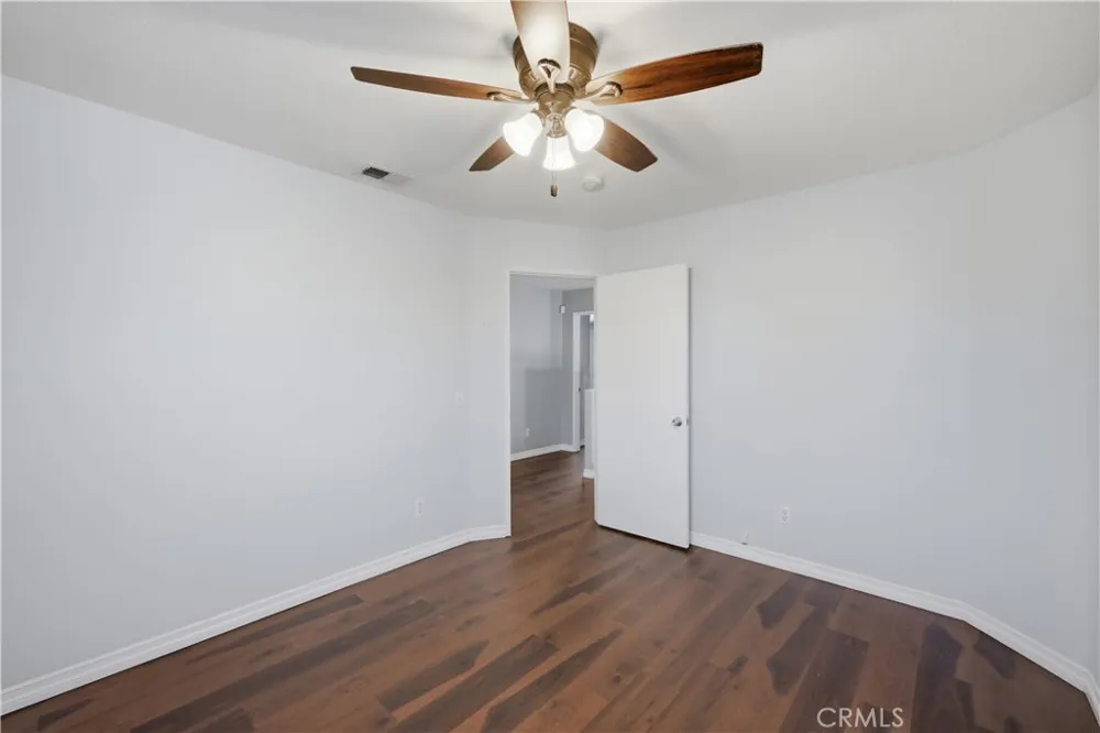 33265 Calle Langarica Temecula, CA 92592
