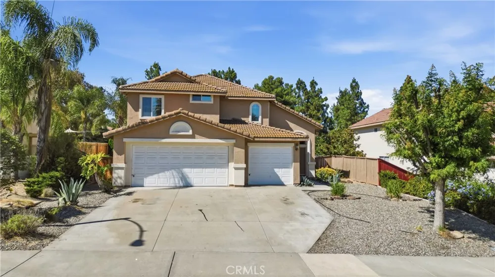 33265 Calle Langarica Temecula, CA 92592