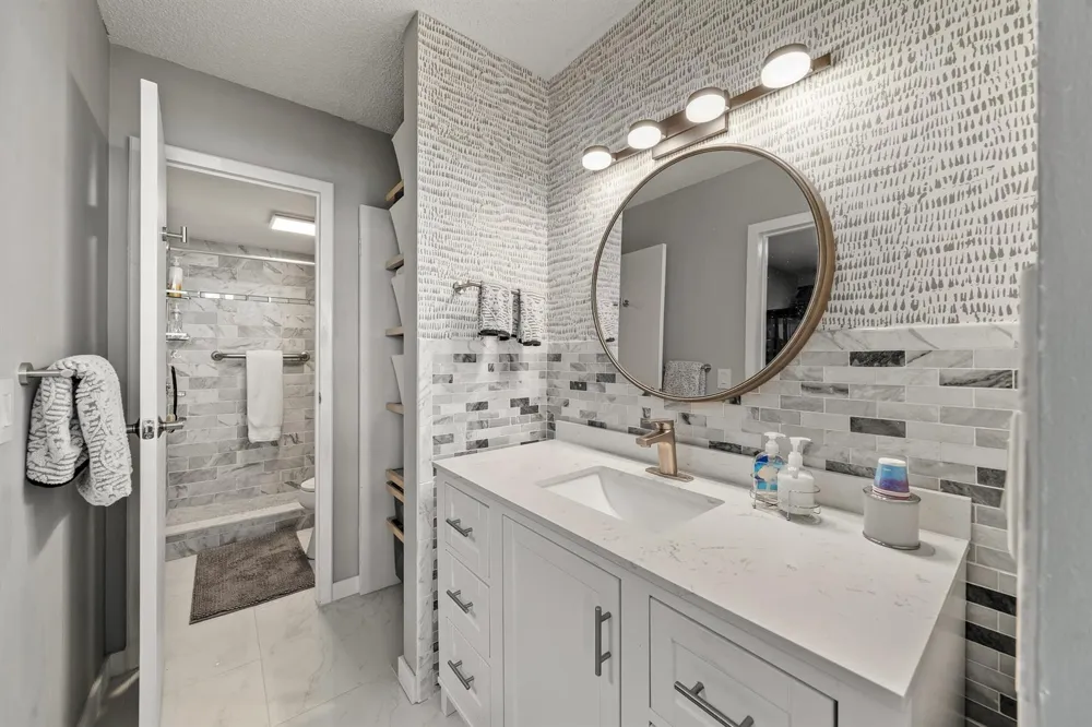 336 Golfview Road #614 North Palm Beach, FL 33408