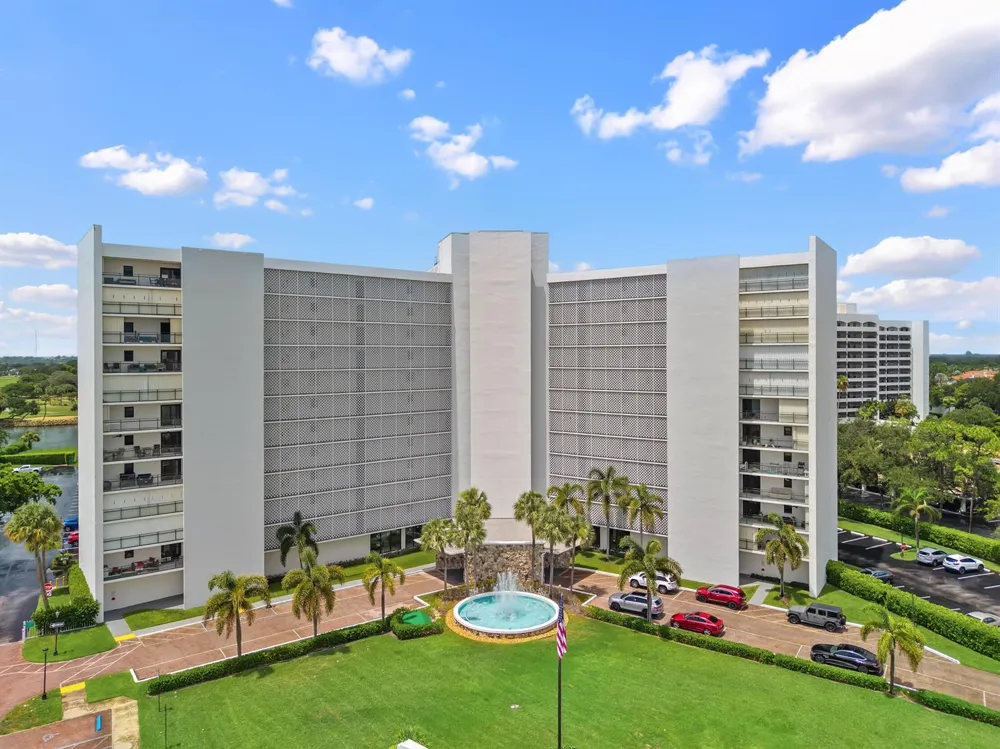 336 Golfview Road #614 North Palm Beach, FL 33408