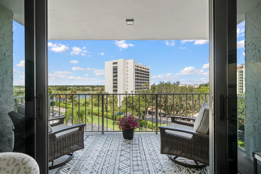 336 Golfview Road #614 North Palm Beach, FL 33408
