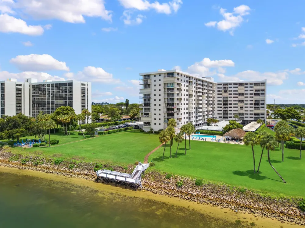 336 Golfview Road #614 North Palm Beach, FL 33408