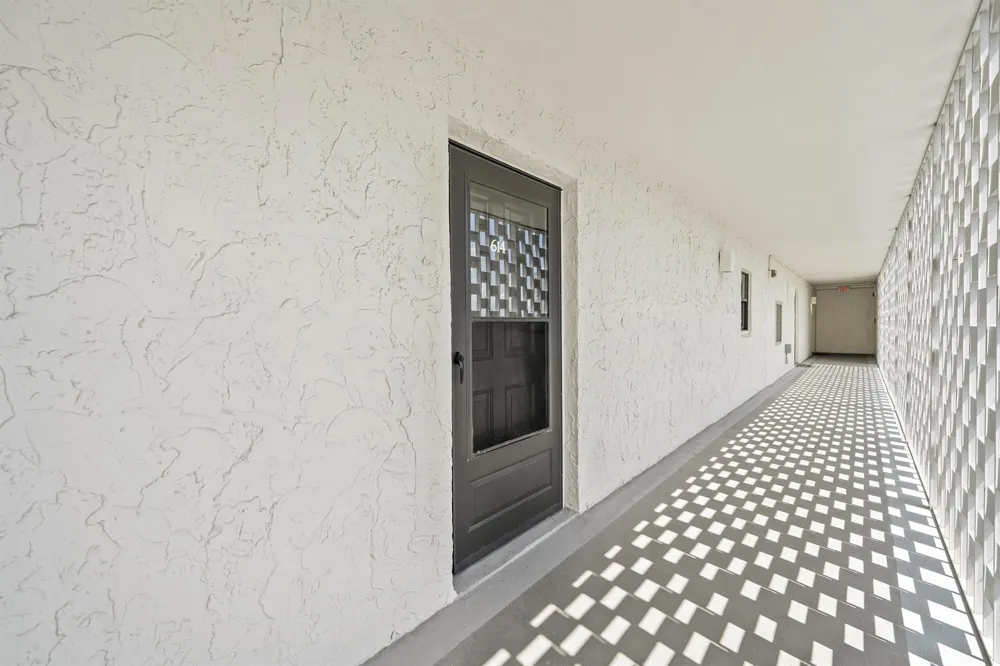 336 Golfview Road #614 North Palm Beach, FL 33408