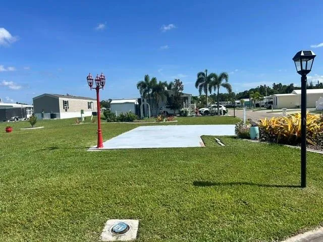 267 DOLPHIN PKWY Punta Gorda, FL 33950