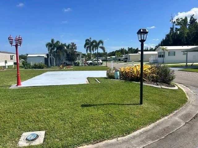 267 DOLPHIN PKWY Punta Gorda, FL 33950