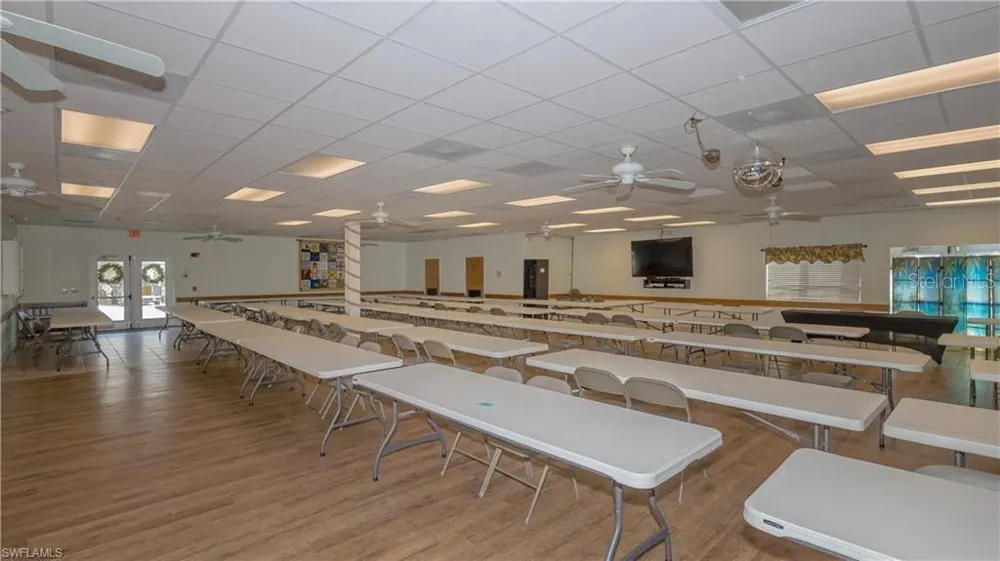 267 DOLPHIN PKWY Punta Gorda, FL 33950