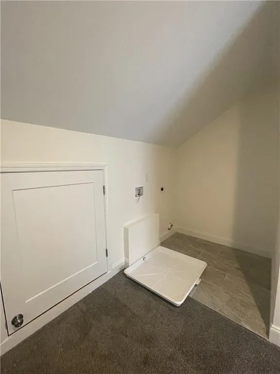 4034 Oak glenn Drive Duluth, GA 30096