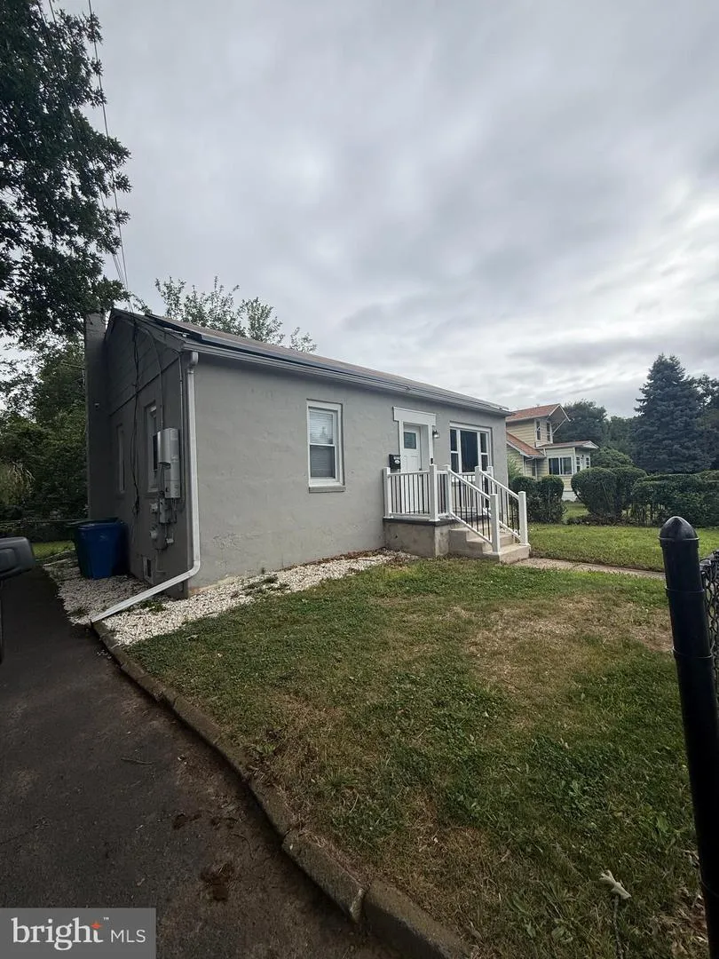 1315 MAIN AVENUE Croydon, PA 19021