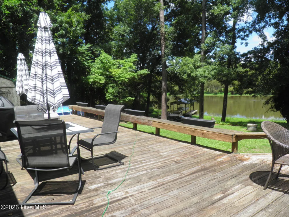 3916 Riviera Drive Elm City, NC 27822