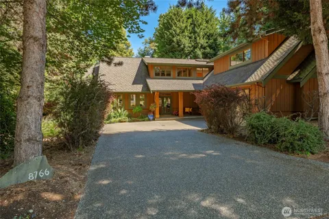 8766 Wood Duck Way
