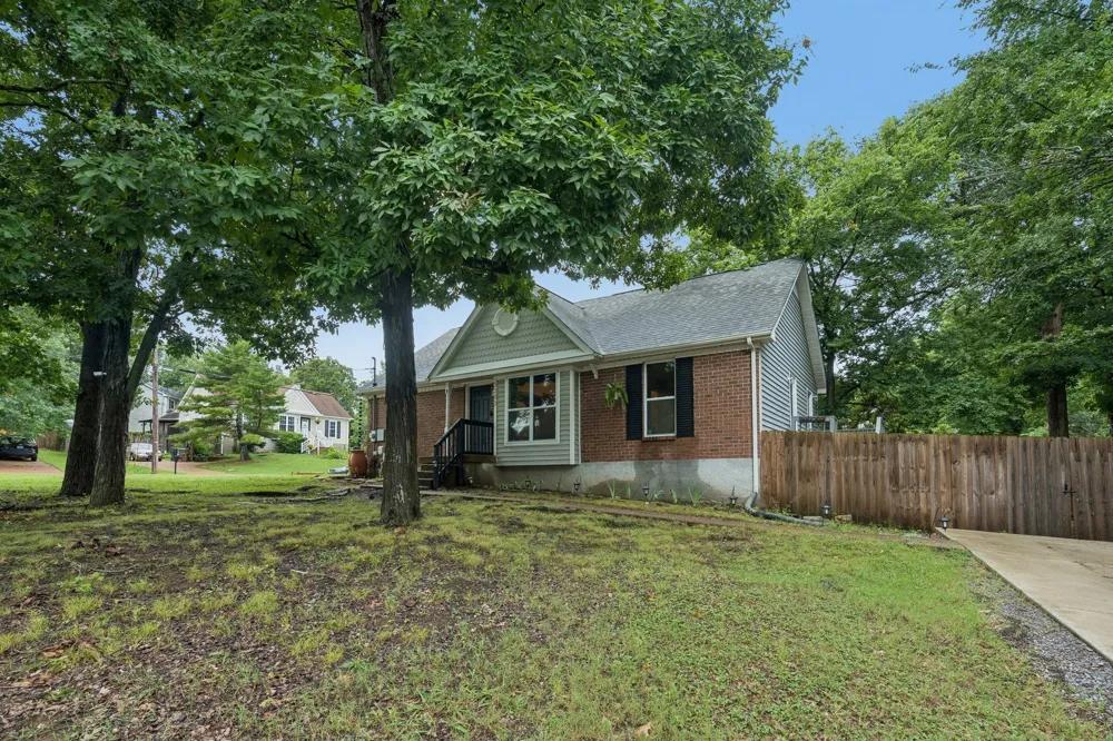 3303 Chatterly Ct Antioch, TN 37013
