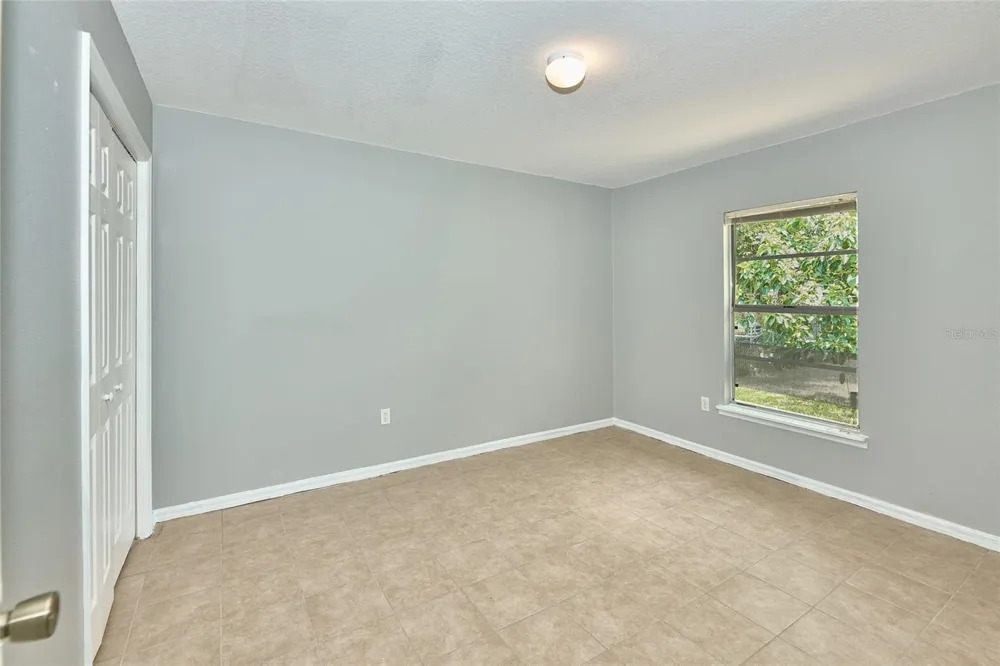 212 13TH AVENUE W Bradenton, FL 34205