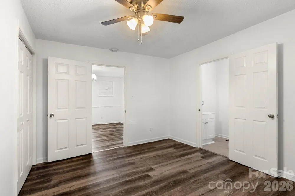 609 S Oak Street Gastonia, NC 28054