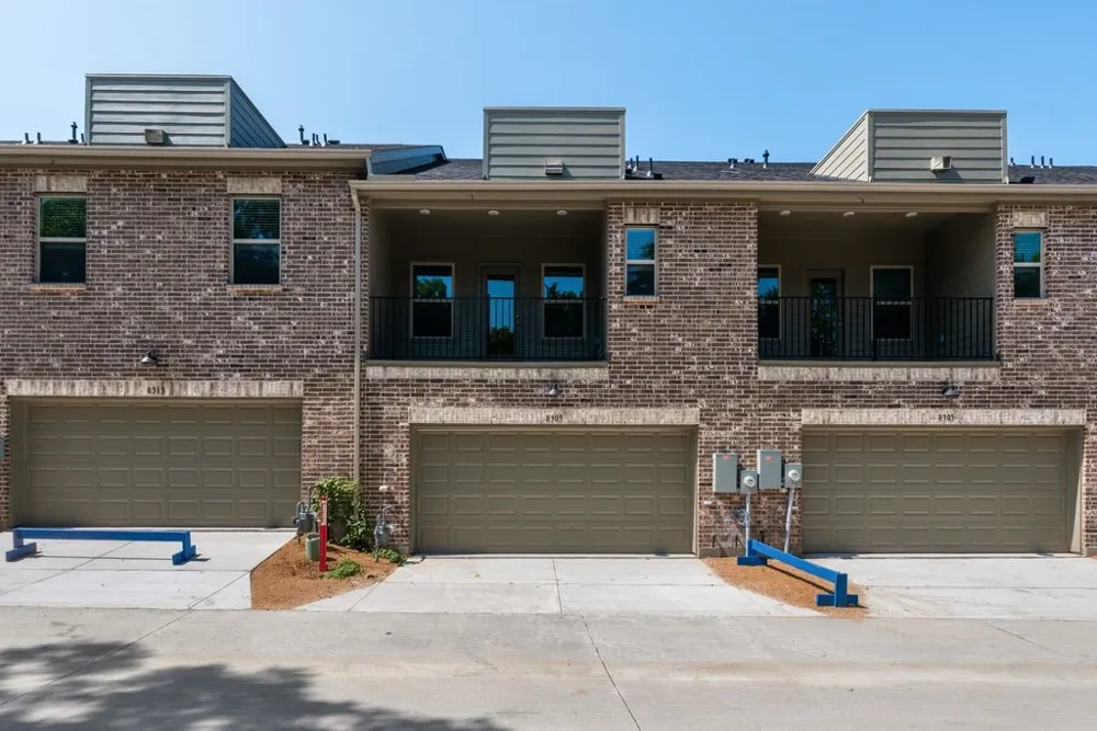 8309 Bayside Drive Rowlett, TX 75088
