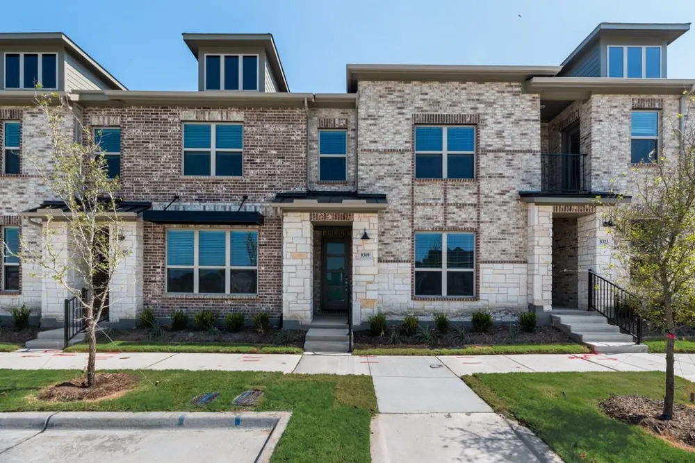 8309 Bayside Drive Rowlett, TX 75088