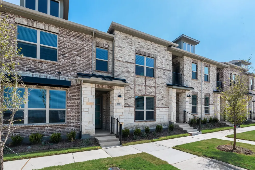 8309 Bayside Drive Rowlett, TX 75088