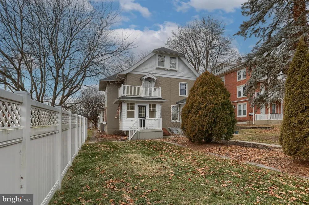 229 COCOA AVENUE Hershey, PA 17033