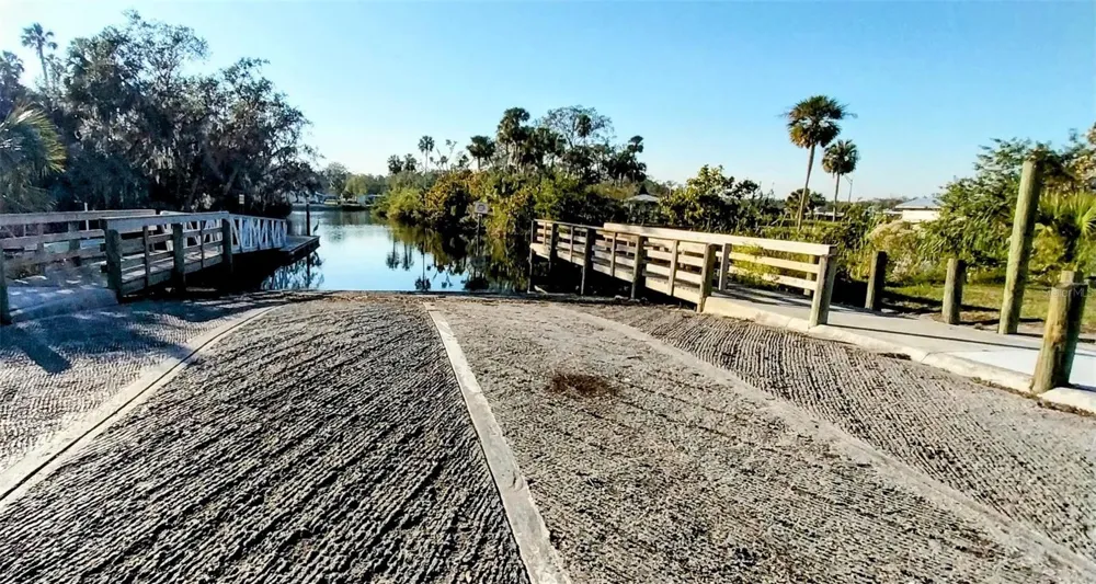 11105 WINN ROAD Riverview, FL 33569