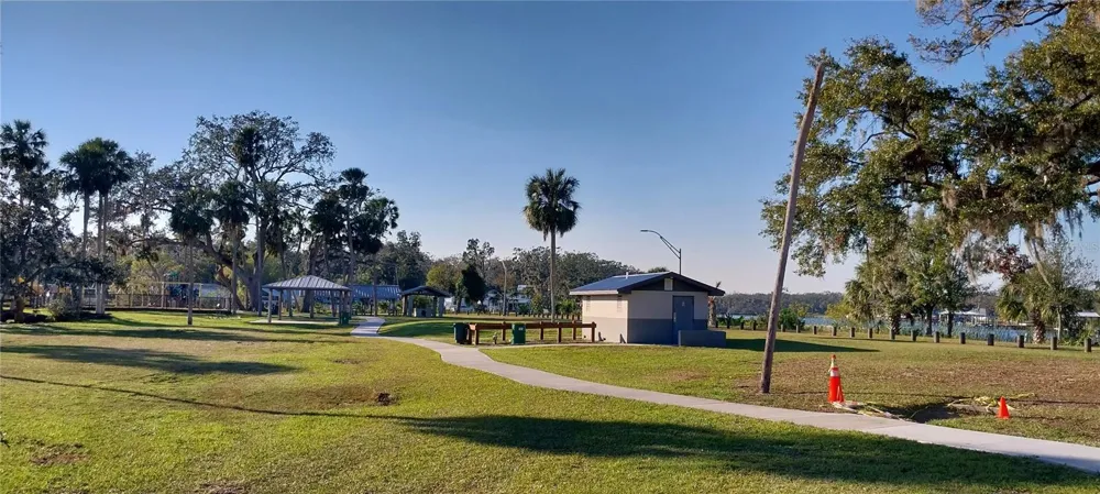 11105 WINN ROAD Riverview, FL 33569