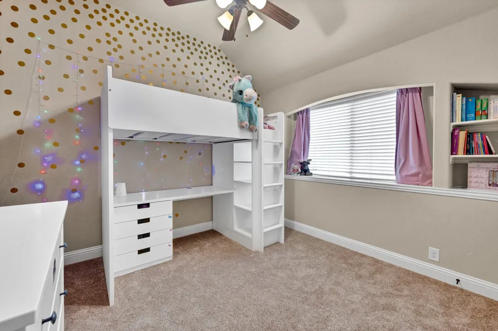 918 Newcastle Drive Midlothian, TX 76065
