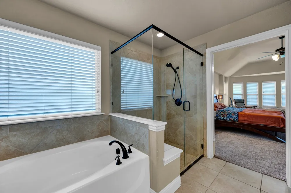 918 Newcastle Drive Midlothian, TX 76065
