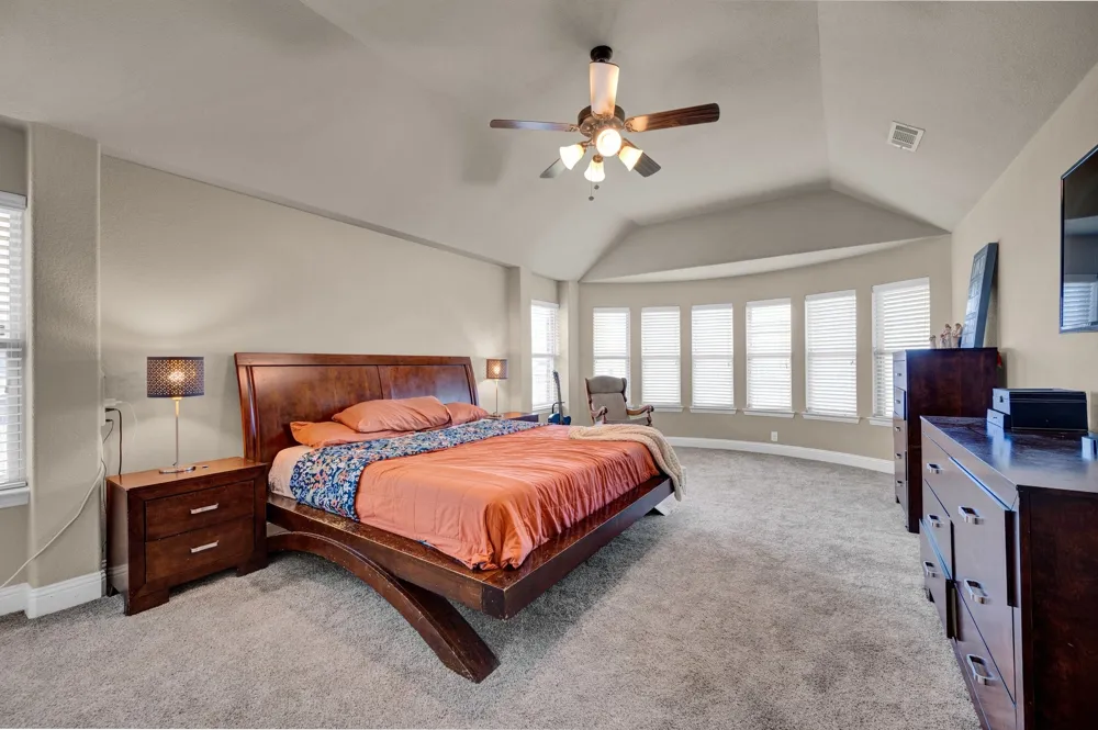 918 Newcastle Drive Midlothian, TX 76065