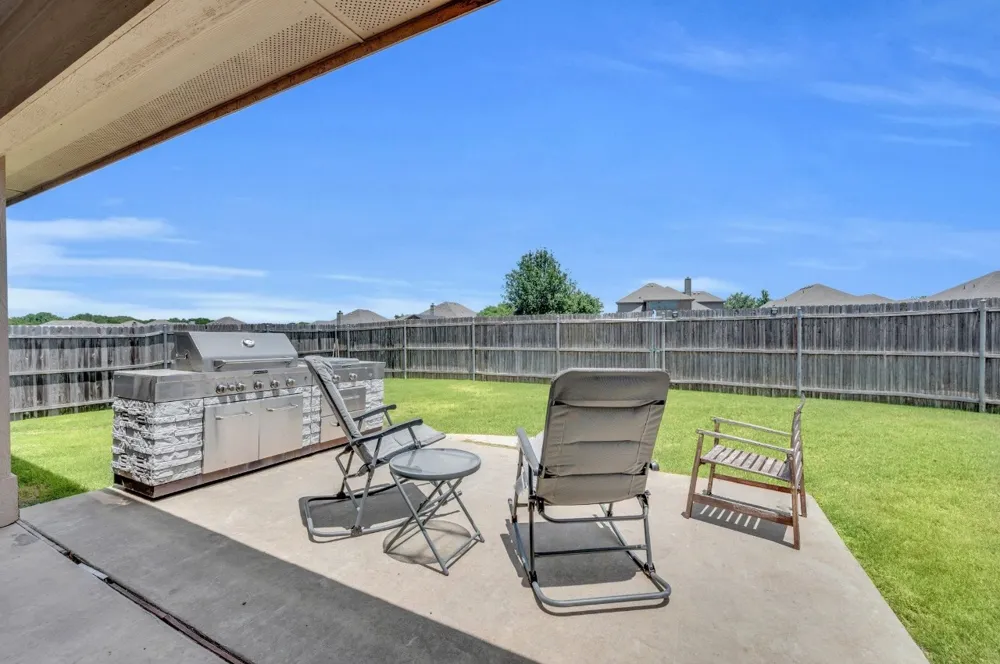 918 Newcastle Drive Midlothian, TX 76065